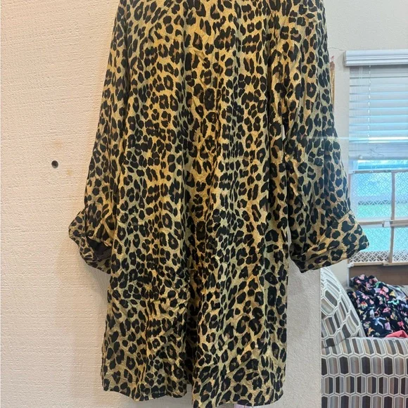 Dennis Basso Vintage Silk blend Leopard Swing Coat size Large - Picture 2 of 6
